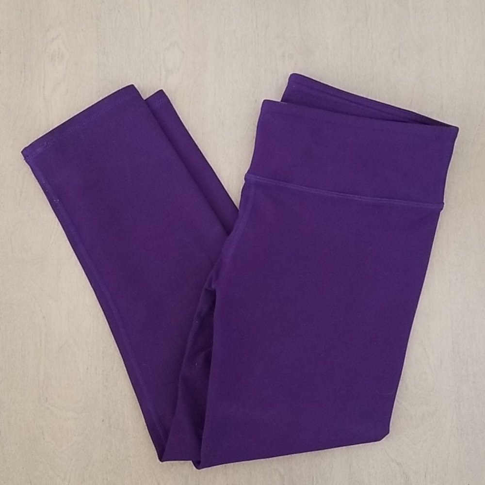 Fabletics Salar Crop Purple